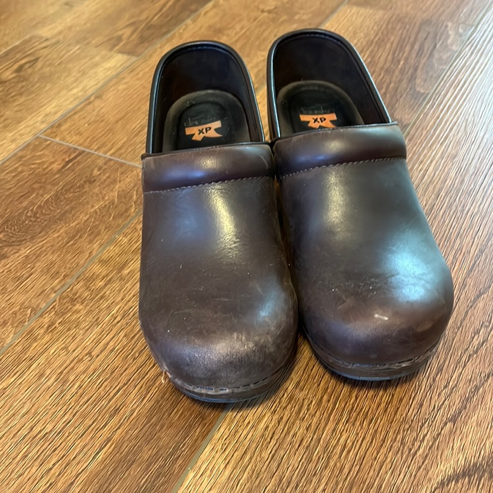 Brown dansko clogs size 39